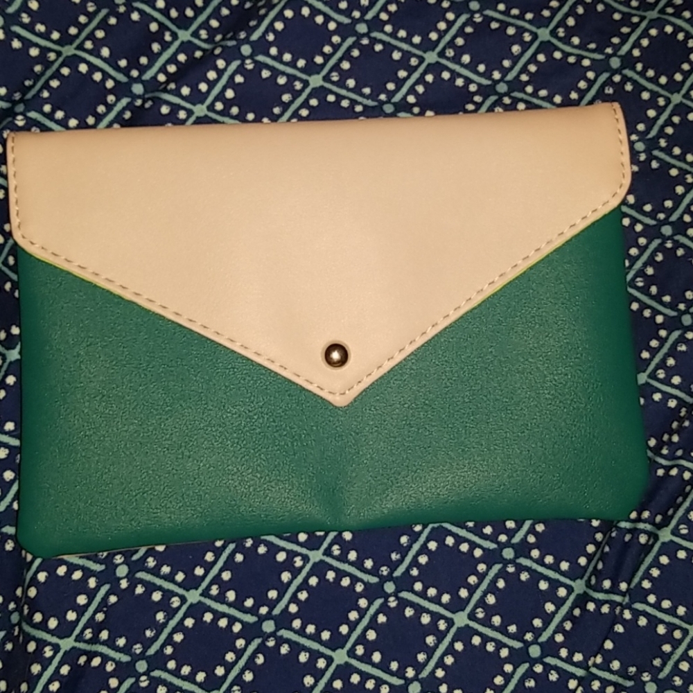 Makeup bag